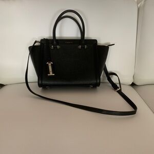 Figestin Black leather purse